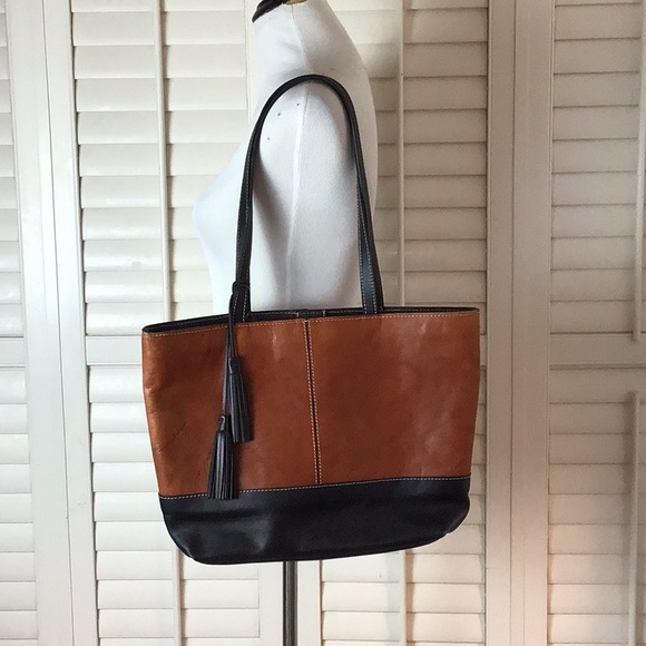 Patricia Nash Bags Patricia Nash Two Tone Tassel Tote Bag Poshmark